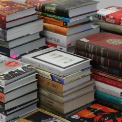 Co to jest literatura faktu? Zrozumienie i przykłady tego gatunku