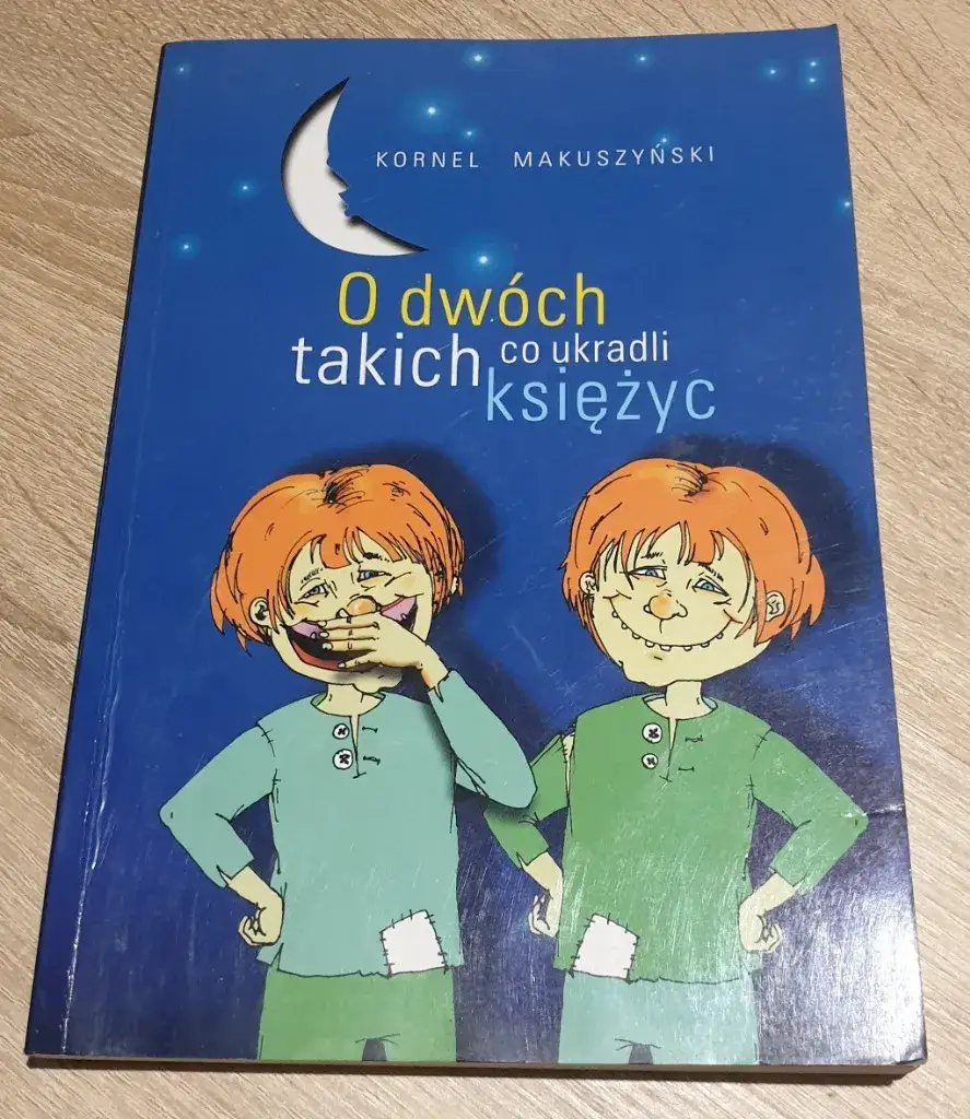 Zdjęcie O dwóch takich co ukradli księżyc książka - emocjonująca opowieść o przygodach